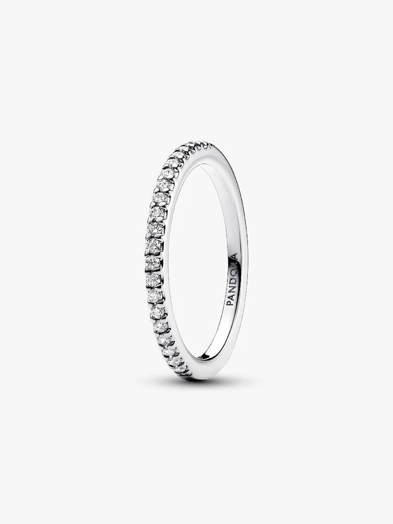 anillo plateado